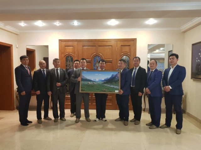 On June 13, 2018, in the suburban residence of Mr. Ambassador of the Republic of Korea to Kyrgyzstan, a meeting was held between the asset of the Progress Union of Entrepreneurs, the Bishkek Forum business club, and the Ambassador of the Republic of Korea