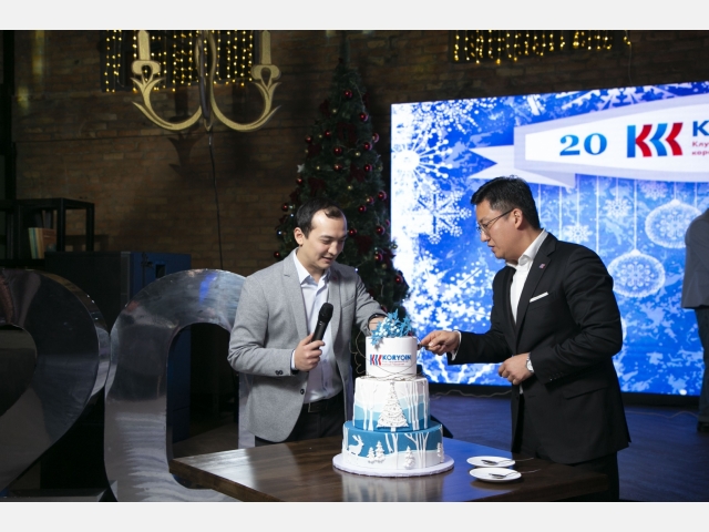 4th anniversary of the Koryoin club and transfer of the board to the new club coordinator